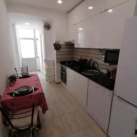 Apartamento Encantador No Coracao De Lisbon